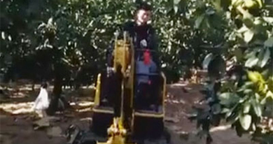 正確檢查小型挖掘機應該怎么做？
